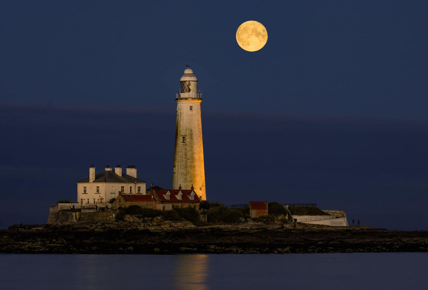 St Mary's Moon rise