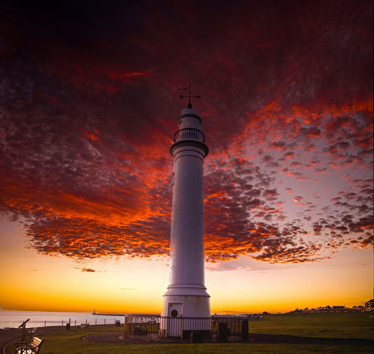 Sunrise at Meiks lighthouse Roker