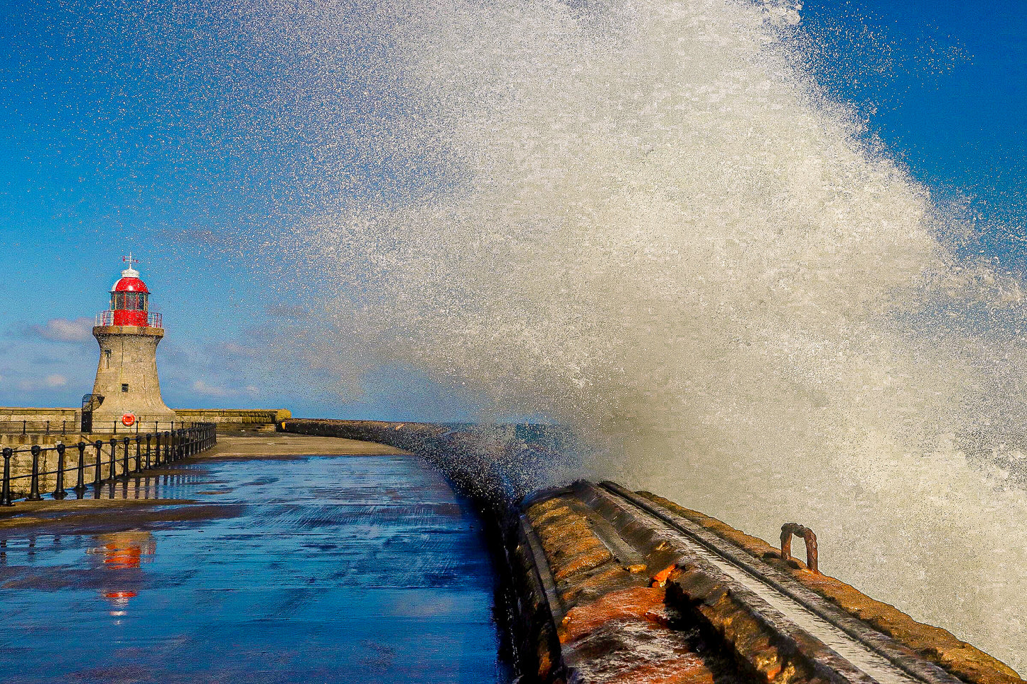 Waves South Shields Pier